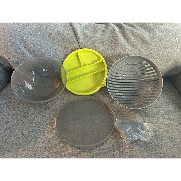 Pampered Chef Salad Cutting Bowl 100086 Prep Serve Lunch Green Vegetable - Picture 4 of 5